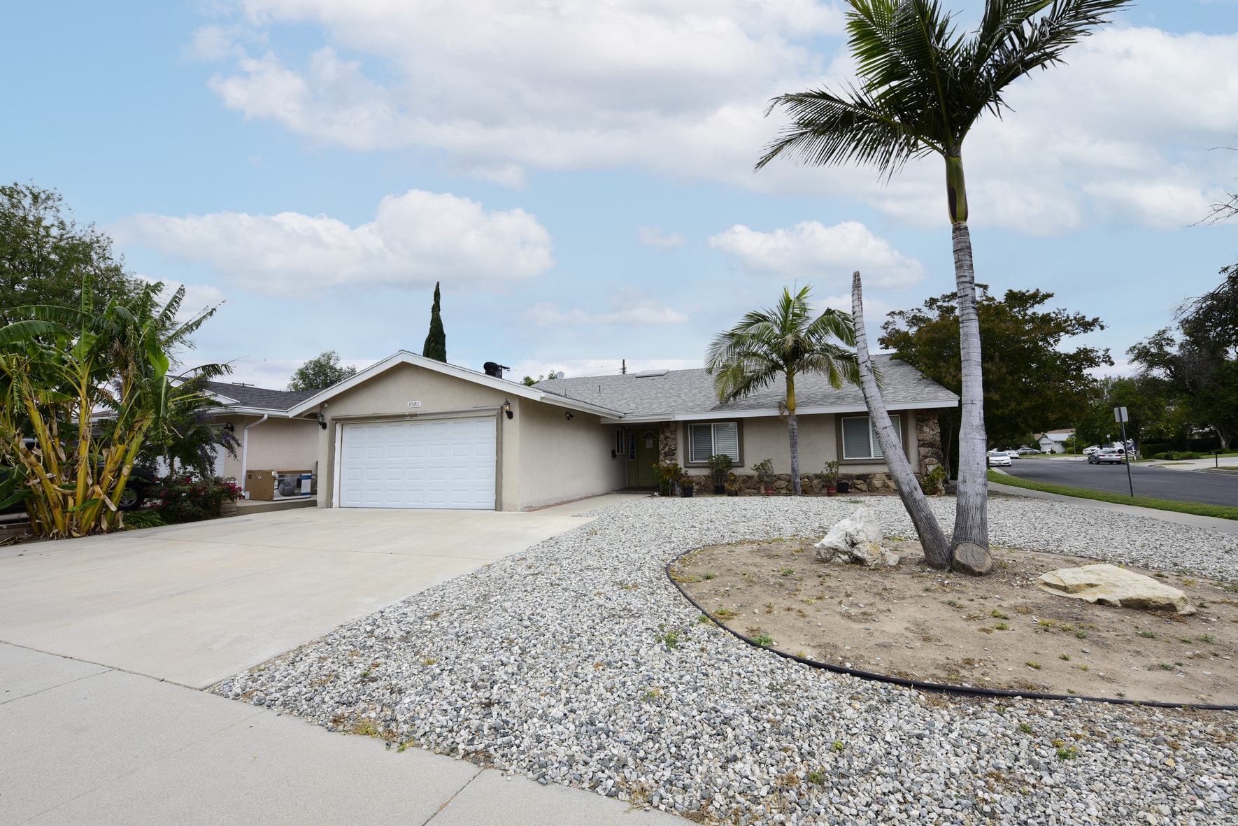 Blueskies of Chatsworth - 020